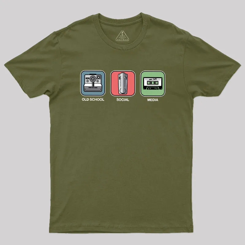 Old School Social Media Geek T-Shirt - Image 3