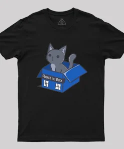 Cat In a Blue Box Geek T-Shirt