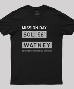 Alternative view of The Martian Watney Emblem Geek T-Shirt