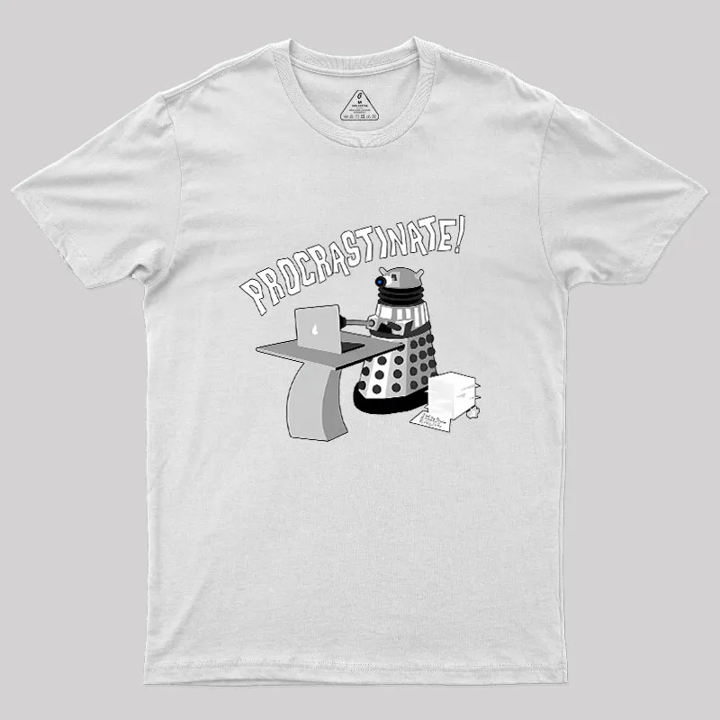 Procrastinate Geek T-Shirt - Image 10