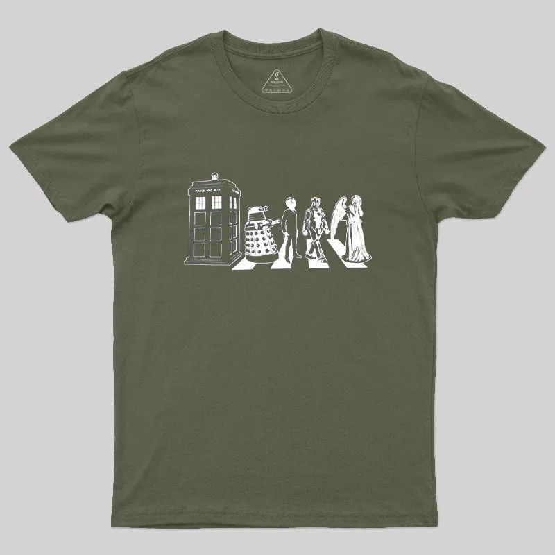 Beatles/dr Who Geek T-Shirt - Image 3
