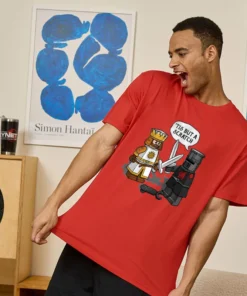 King Vs Knight Geek T-Shirt