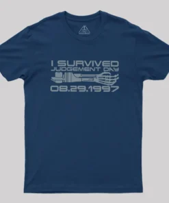 Alternative view of I Survived Judgement Day Geek T-Shirt