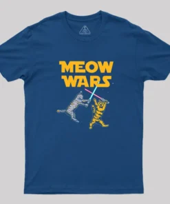 Alternative view of Meow Battle Geek T-Shirt