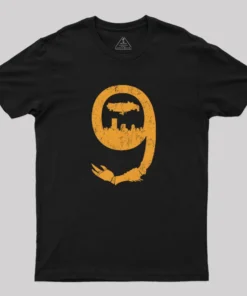 Alternative view of District 9 The Choice Geek T-Shirt