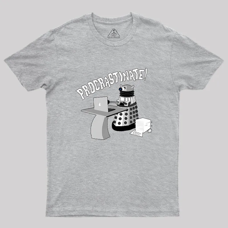 Procrastinate Geek T-Shirt - Image 4