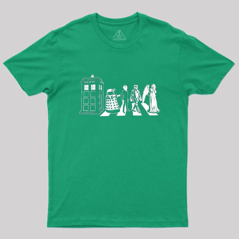 Beatles/dr Who Geek T-Shirt - Image 6
