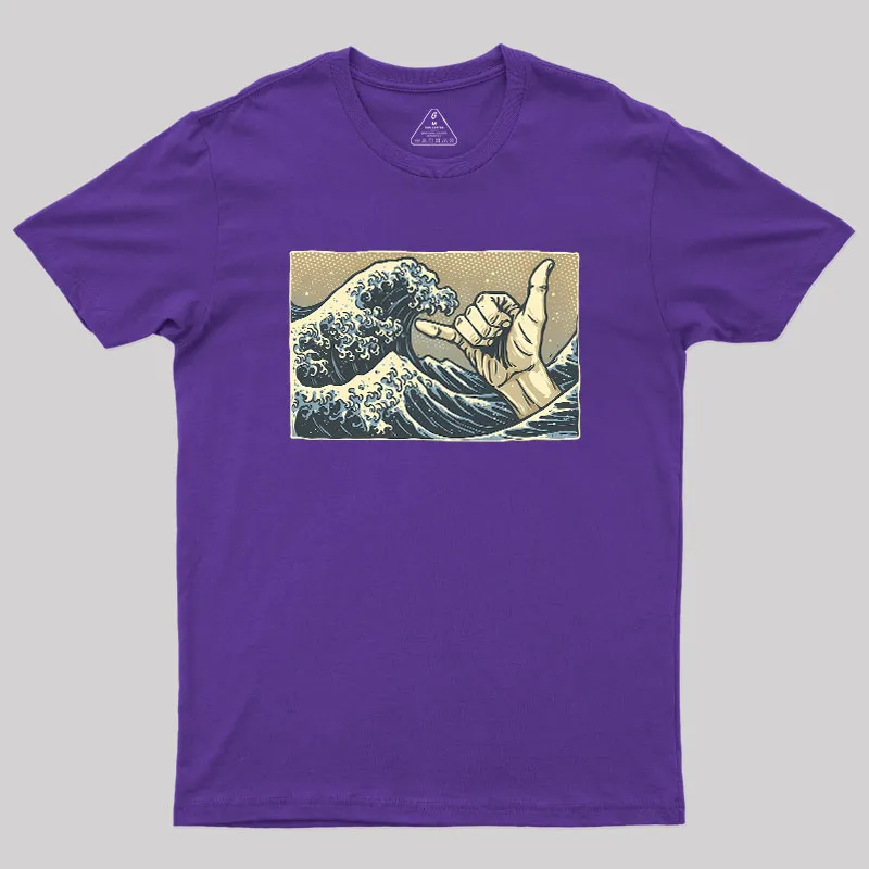 Catch Some Waves Geek T-Shirt - Image 6