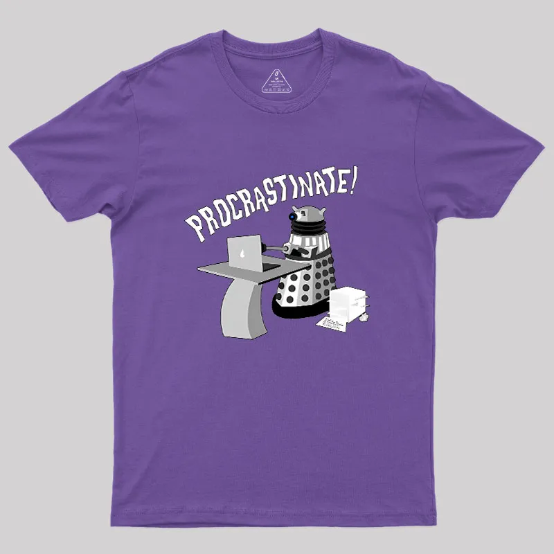 Procrastinate Geek T-Shirt - Image 6