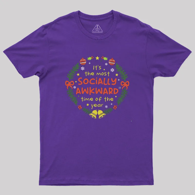 Socially Awkward Christmas Geek T-Shirt - Image 5