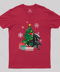 Alien Xenomorph Around The Christmas Geek T-Shirt