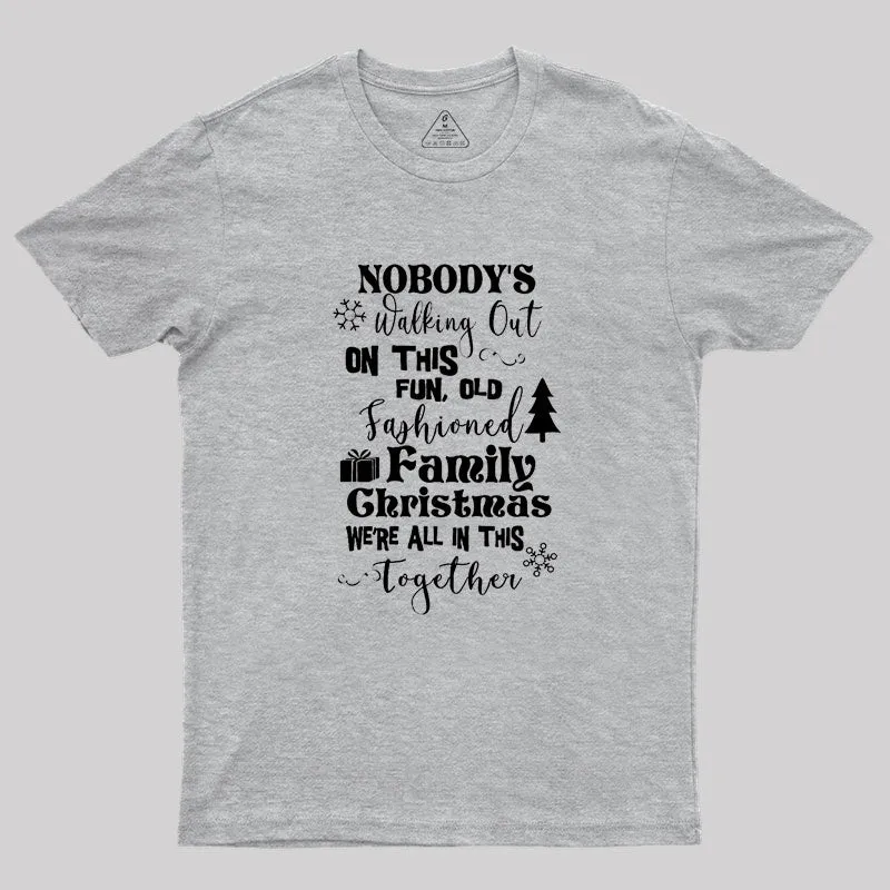 Old Fashioned Family Christmas Geek T-Shirt - Image 5