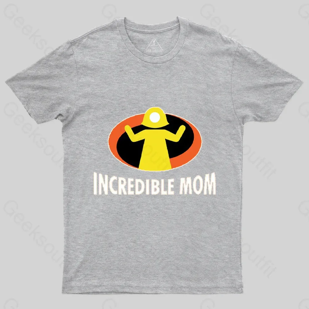 Incredible Mom T-Shirt - Image 4