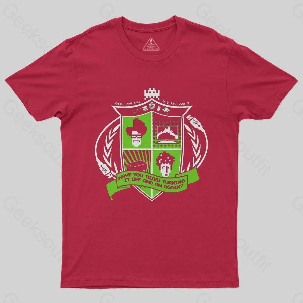 IT Crest T-Shirt - Image 4