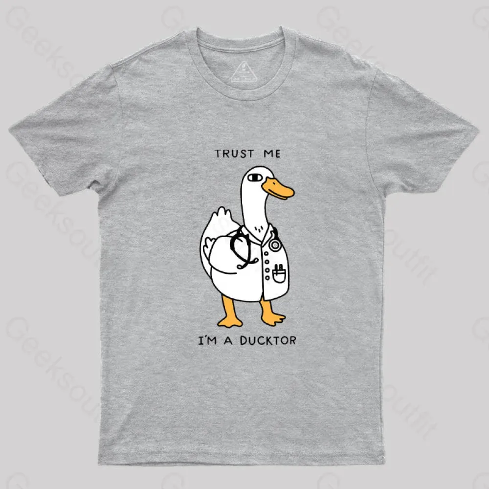 Trust Me I'm a Ducktor T-Shirt - Image 7